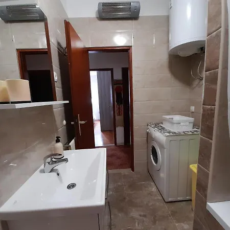 Apartment House-apartments Ela -mirca- Family *